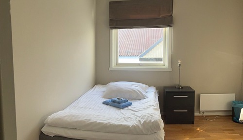 Economy Single Room, Shared Bathroom