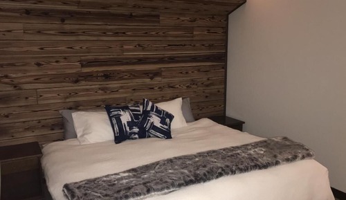 Double Room (207)