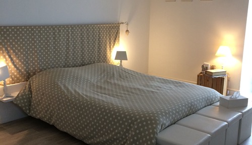Family Room (1)