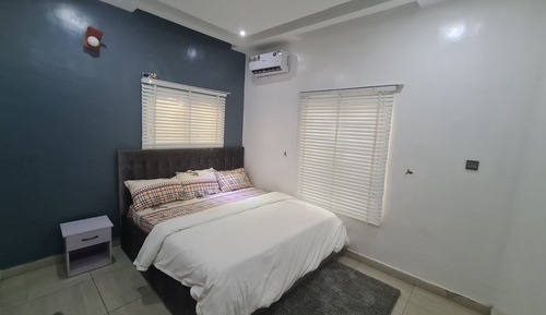 Luxury Apartment, 4 Bedrooms, Beach View