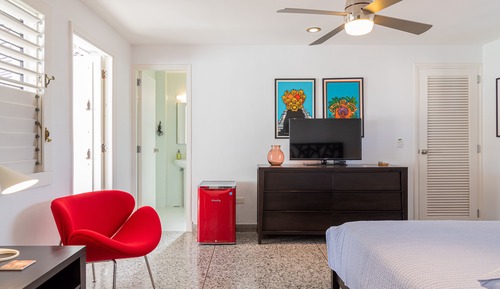 Deluxe Suite