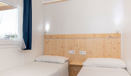 Mobile Home Plus 3 AC