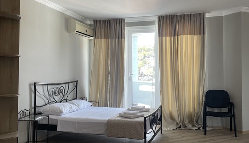 Family Room, Partial Sea View