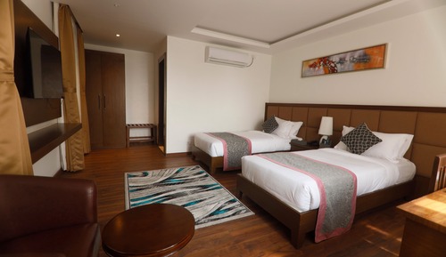 Deluxe Twin Room, City View
