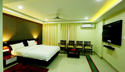 3 Beds (Non AC)
