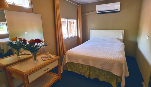 Comfort Apartment (ONE BEDROOM APT 2)