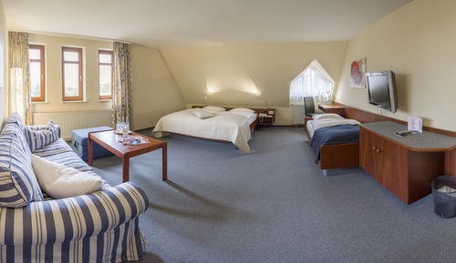 Triple Room