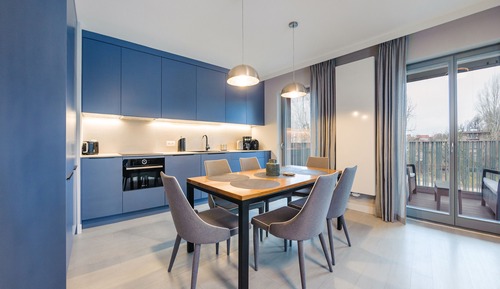 Apartment (9A/37)