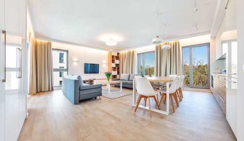 Apartment (9B/22)