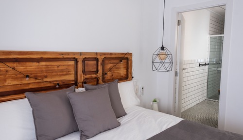 Double Room (12)