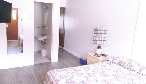 Business Quadruple Room