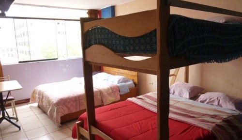 Room, Multiple Beds (5 people)