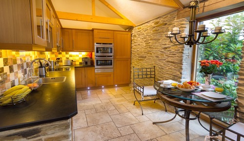 Cottage (Badger Hollow)