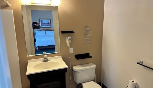 Standard Room, 2 Queen Beds, Mountain View