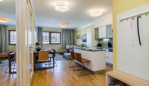 Deluxe Apartment, Garden View