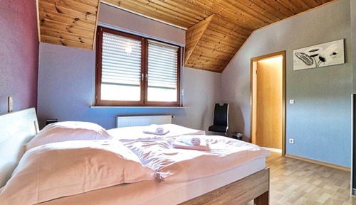 Family Apartment, 2 Bedrooms, Mountain View