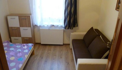 Apartment (6)