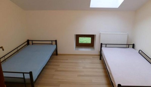 Apartment (8)