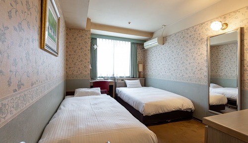 Economy Twin Room, Non Smoking