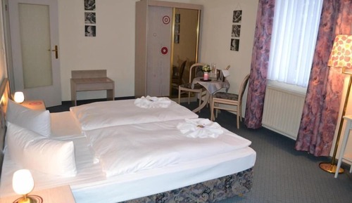 Double Room Single Use