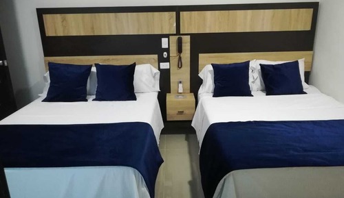 Classic Quadruple Room, 2 Double Beds, Non Smoking