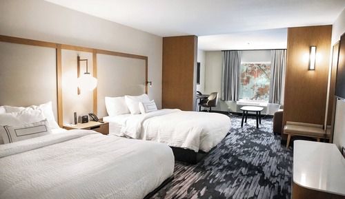 Suite, Multiple Beds, Non Smoking (Mobility/Hearing Accessible, Tub)