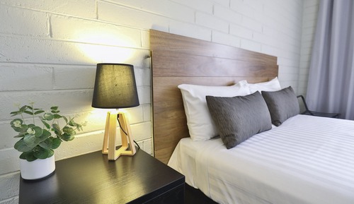 Standard Studio, 1 Queen Bed