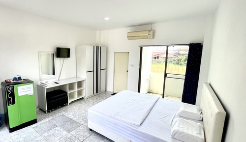 Standard Room, 1 King Bed, Non Smoking