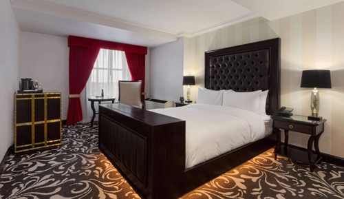 Superior Room, 1 Queen Bed, Accessible, Non Smoking (Mobility Hearing Impaired)