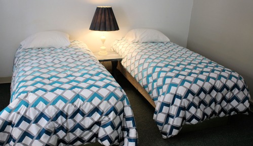 Economy Room, 2 Twin Beds, Non Smoking, Kitchen
