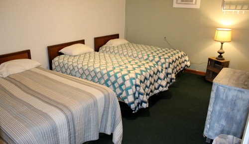 Economy Condo, 2 Bedrooms, Kitchen, Lake View