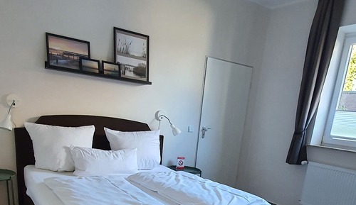 Double Room, Ensuite, Garden View (Zimmer 3)