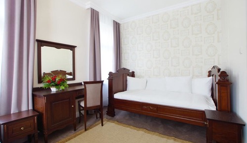 Premium Single Room