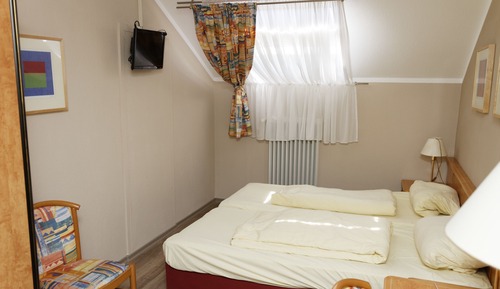 Economy Double Room, Shared Bathroom