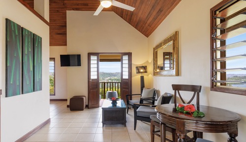 Bungalow, Lagoon View