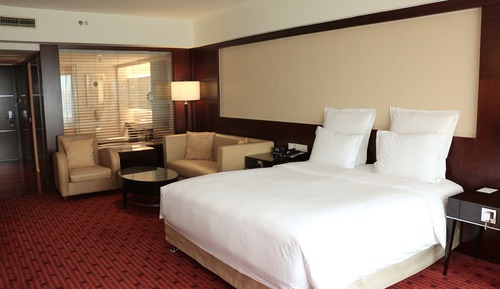 Deluxe King Room