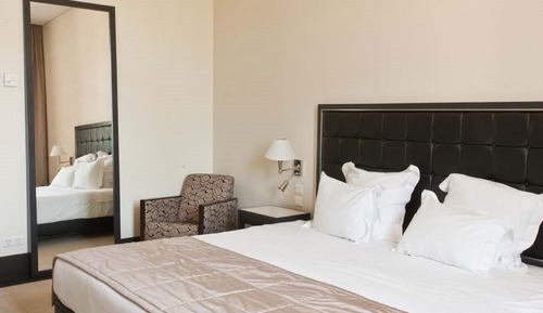 Twin Room, Courtyard View