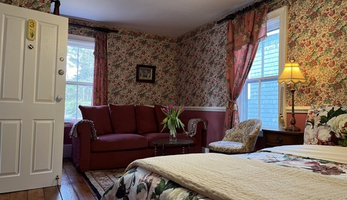 Standard Triple Room, Ensuite (Hideaway Suite)