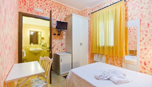 Double Room Single Use