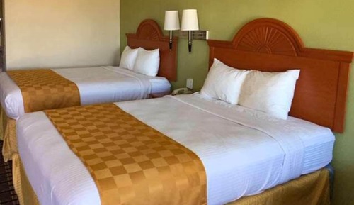 Deluxe Room, 2 Queen Beds, Smoking, Refrigerator & Microwave