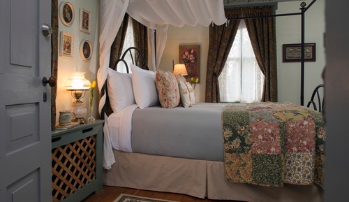 Traditional Double Room, Multiple Beds (Magnolia)