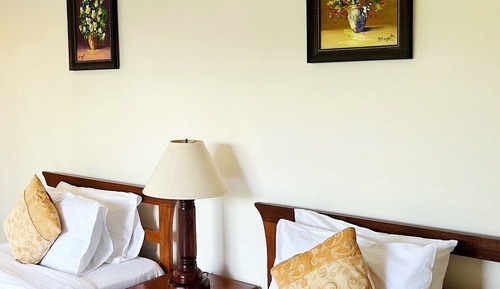 Deluxe Twin Room, River View