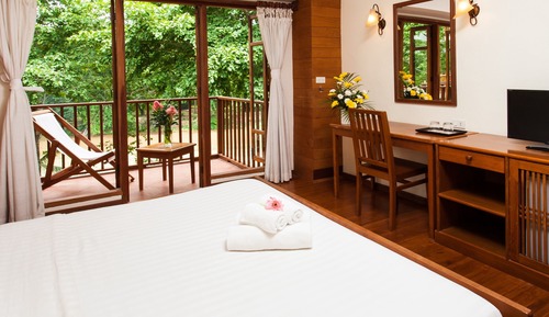 Standard Double Room, 1 Queen Bed, River View