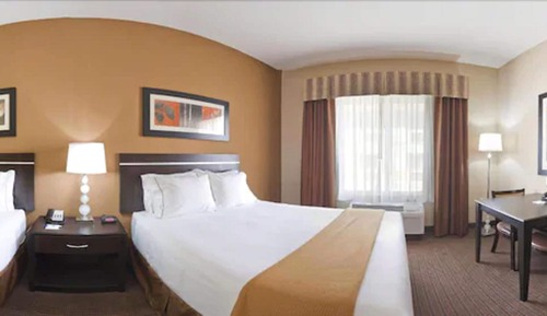Standard Room, 1 King Bed