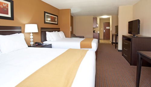 Standard Room, 2 Queen Beds, Accessible (Comm, Roll Shower)