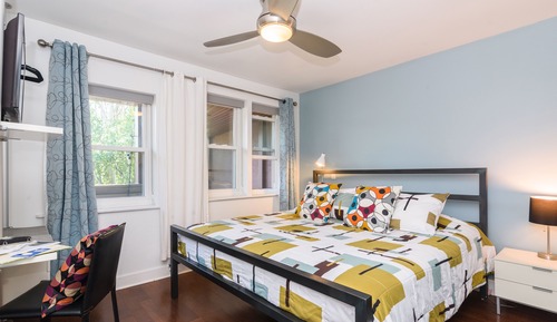 Premier Room (Room 5)