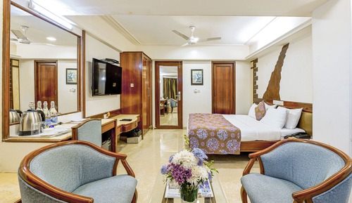 Super Deluxe Room