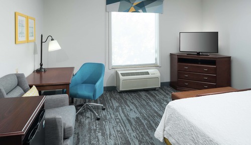One king bed nonsmoking