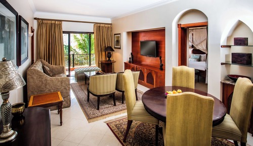 AVANI Deluxe Ocean Suite