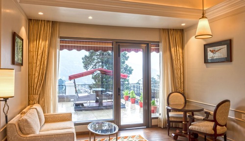Premium Room, Valley View (Terrace)